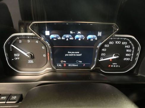Used 2021 GMC Sierra 1500 AT4 w/ AT4 Carbonpro Edition AWD/4WD image 38