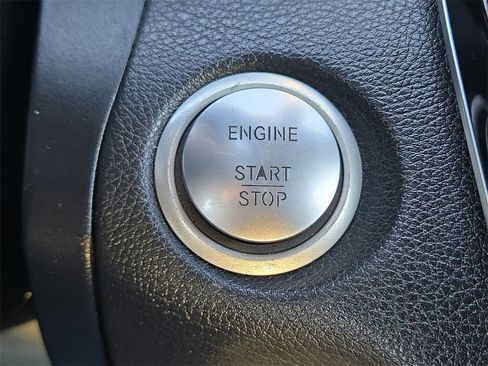 Used 2018 Mercedes-Benz C 63 AMG Cabriolet image 22