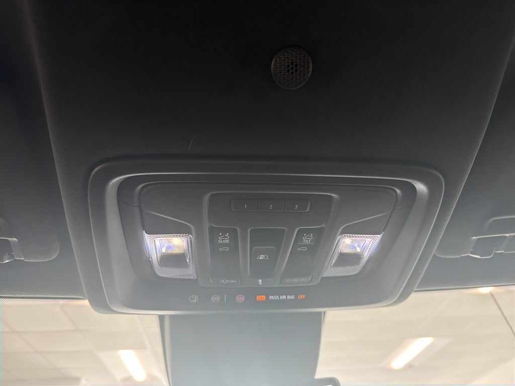 New 2026 GMC Sierra 1500 Denali Ultimate AWD/4WD image 18