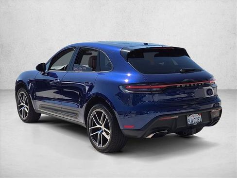 Used 2024 Porsche Macan AWD/4WD image 6