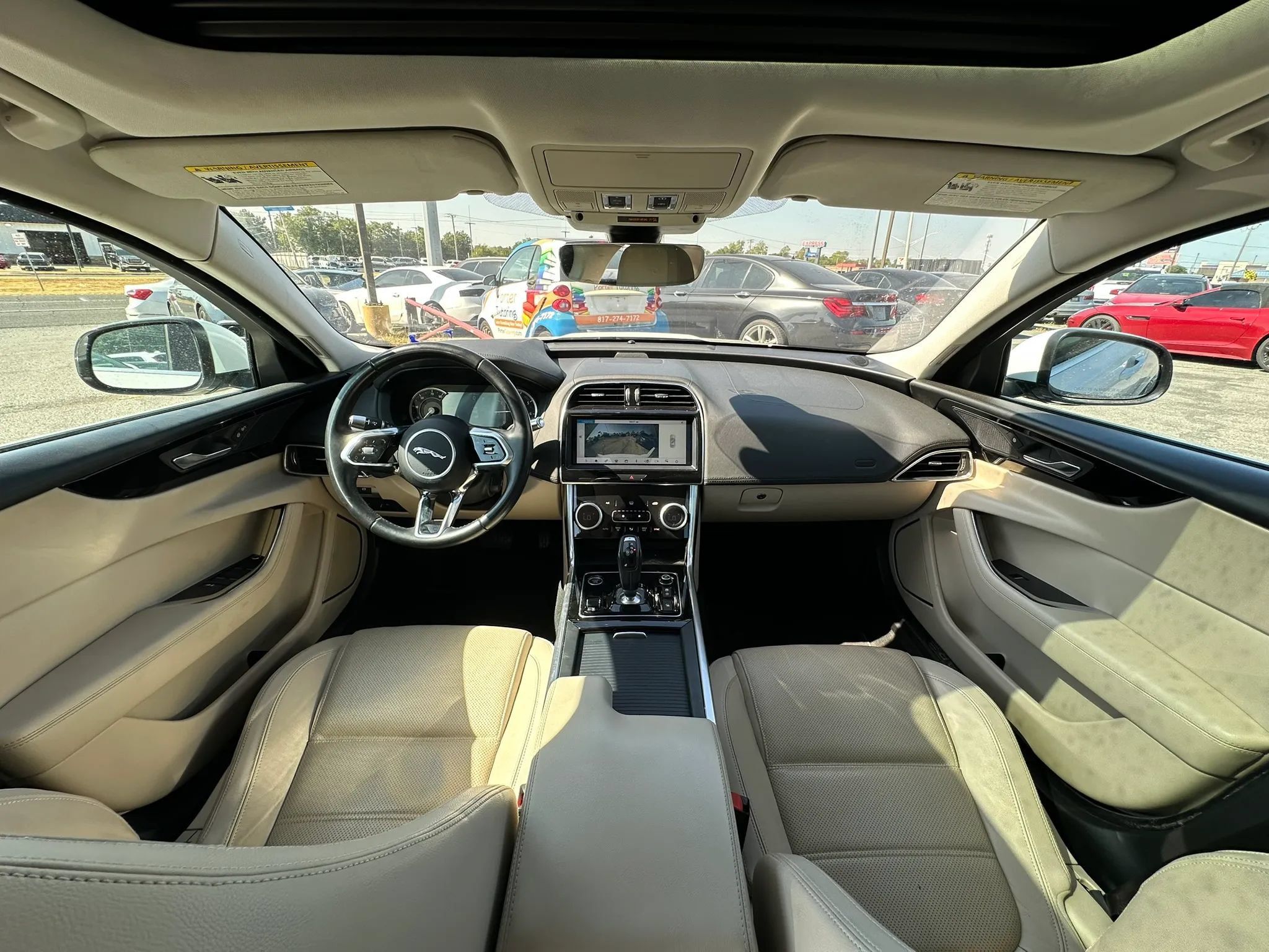 Used 2020 Jaguar XE S RWD image 11
