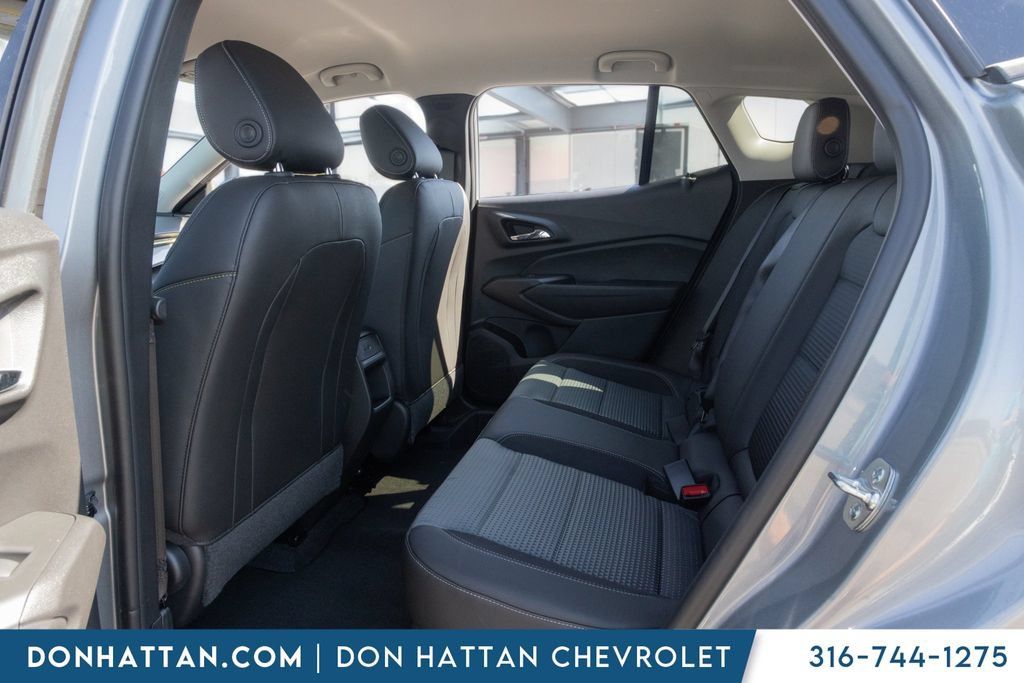 New 2026 Chevrolet Trax LT w/ Driver Confidence Package FWD image 18