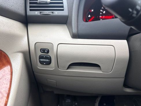 Used 2008 Toyota Camry XLE image 27