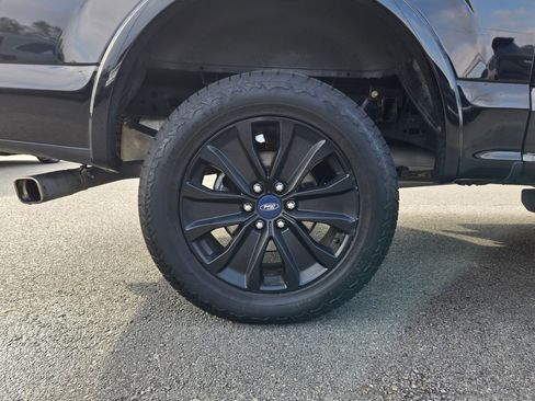 Used 2020 Ford F150 XLT w/ Equipment Group 302A Luxury image 17