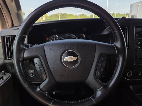 Used 2023 Chevrolet Express 3500 LS RWD image 18