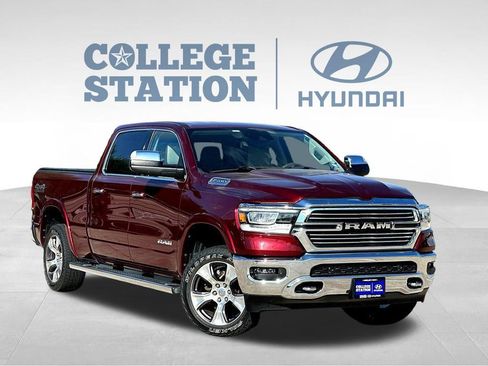 Used 2022 RAM 1500 Laramie AWD/4WD image 3