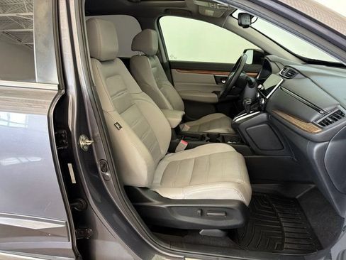 Used 2017 Honda CR-V Touring image 19