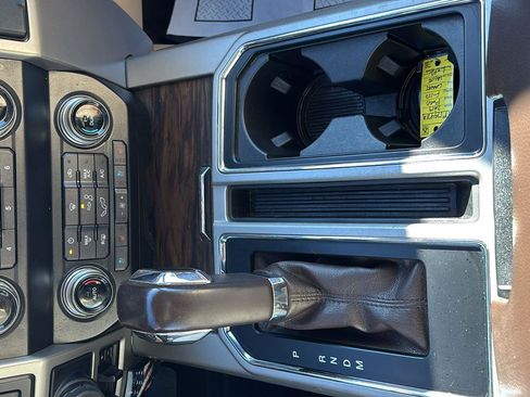 Used 2019 Ford F150 Lariat w/ Equipment Group 502A Luxury image 30