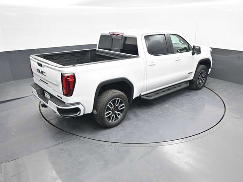 New 2026 GMC Sierra 1500 AT4 w/ AT4 Premium Package AWD/4WD image 33