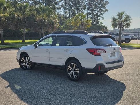 Used 2019 Subaru Outback 2.5i Limited w/ Popular Package #2 AWD/4WD image 4