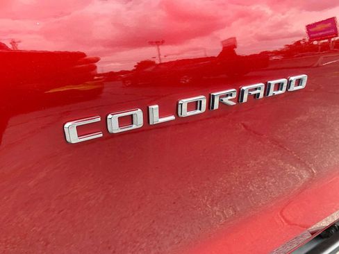 Certified 2024 Chevrolet Colorado ZR2 w/ Safety Package AWD/4WD image 29