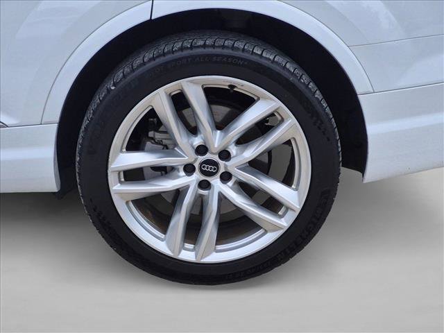 Used 2018 Audi Q7 3.0T Prestige w/ Prestige Package AWD/4WD image 14