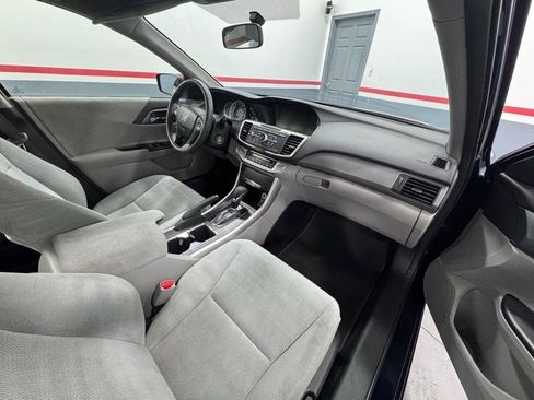 Used 2013 Honda Accord LX image 12