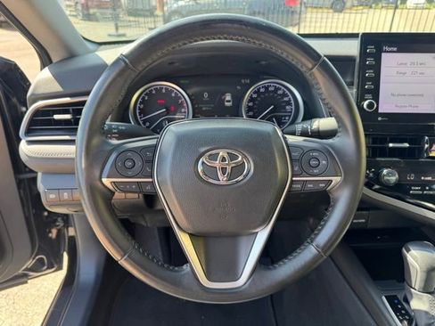 Used 2023 Toyota Camry XLE FWD image 28