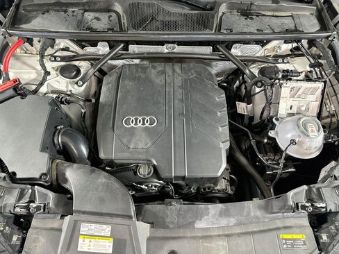 Used 2025 Audi Q5 2.0T Premium AWD/4WD image 34