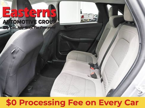Used 2022 Ford Escape SE FWD image 22
