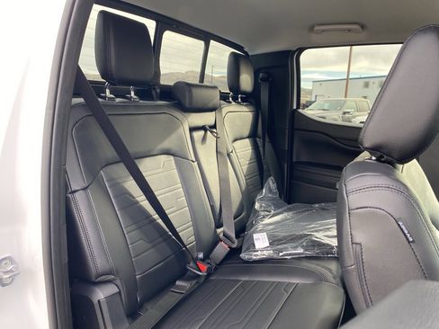 New 2025 Ford Ranger Lariat w/ FX4 Off-Road Package image 6