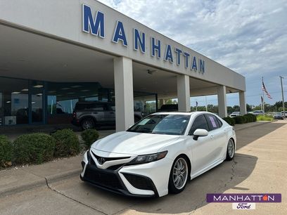 Used 2021 Toyota Camry SE