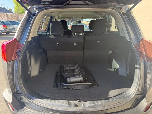 Used 2014 Toyota RAV4 LE AWD/4WD image 24