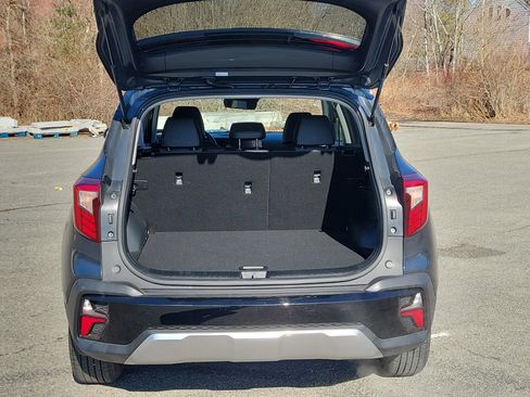 Used 2025 Kia Seltos S image 17