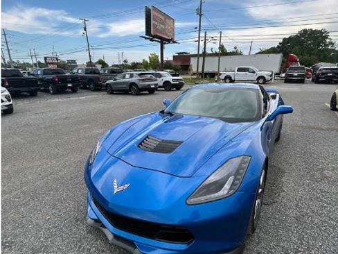Used 2015 Chevrolet Corvette Stingray Coupe w/ 2LT Preferred Equipment Group RWD image 4