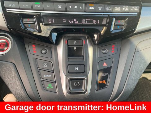Used 2025 Honda Odyssey EX-L image 17