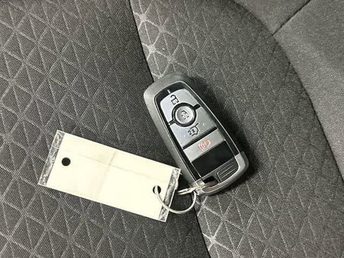 Used 2025 Ford Escape Active image 32