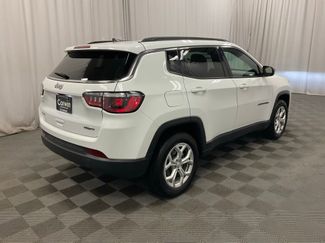 Used 2024 Jeep Compass Latitude video 2