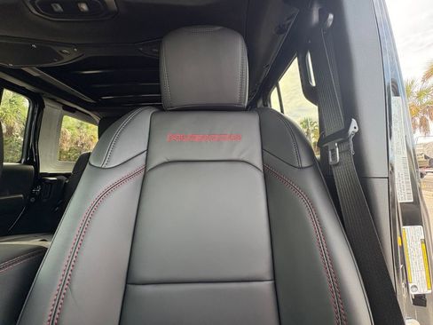 New 2026 Jeep Wrangler Unlimited Rubicon w/ Xtreme 35 Tire Package image 15