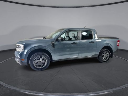 Used 2023 Ford Maverick XLT FWD image 5