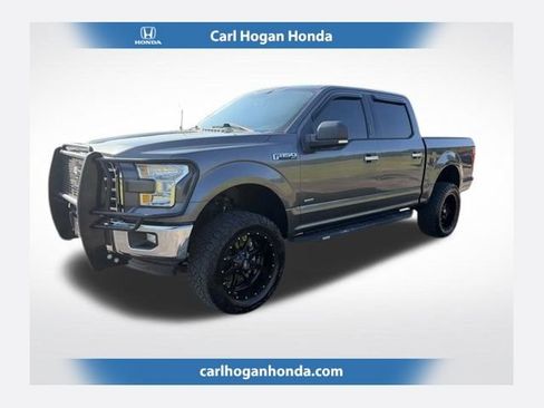 Used 2017 Ford F150 XLT w/ Equipment Group 302A Luxury AWD/4WD image 1