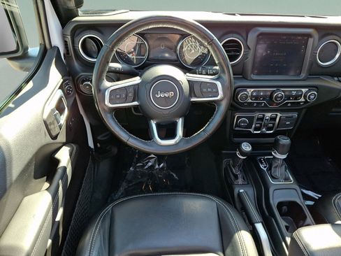 Certified 2022 Jeep Wrangler Unlimited Sahara w/ Cold Weather Group image 12