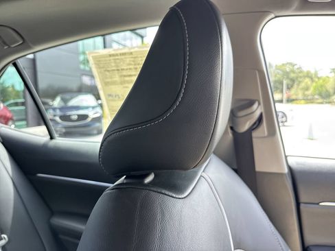 Used 2021 Toyota Camry XSE FWD image 20