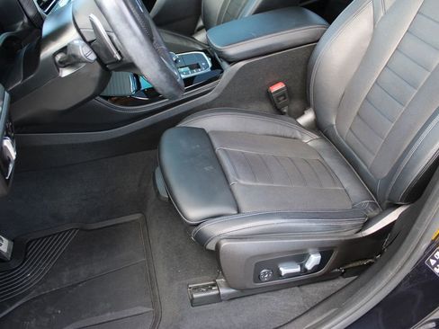 Used 2023 BMW X4 xDrive30i w/ M Sport Package image 21