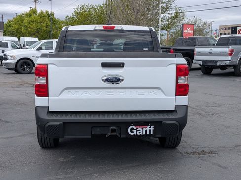 Certified 2022 Ford Maverick XL FWD image 9