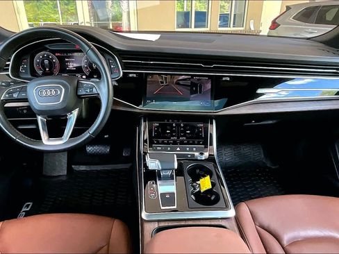 Used 2024 Audi Q8 Premium Plus w/ Premium Plus Package AWD/4WD image 16