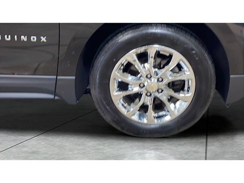 Used 2019 Chevrolet Equinox LT FWD image 20