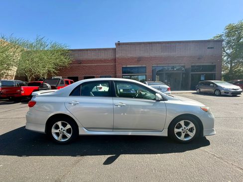 Used 2013 Toyota Corolla S FWD image 4