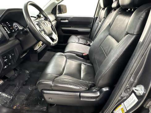 Used 2021 Toyota Tundra SR5 AWD/4WD image 7