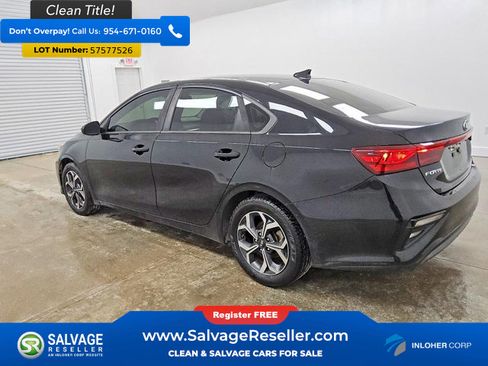 Used 2019 Kia Forte LXS FWD image 3