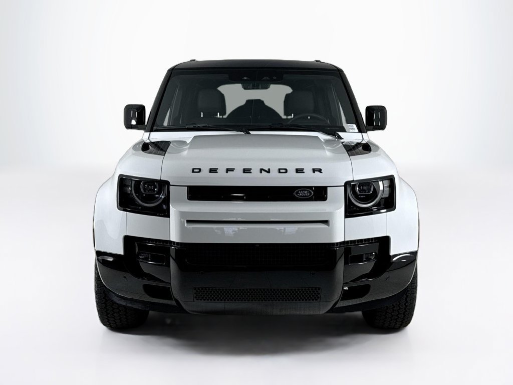 Used 2026 Land Rover Defender 110 X-Dynamic SE AWD/4WD image 8