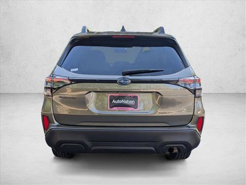 Certified 2025 Subaru Forester Premium w/ Convenience Package #1 AWD/4WD image 7