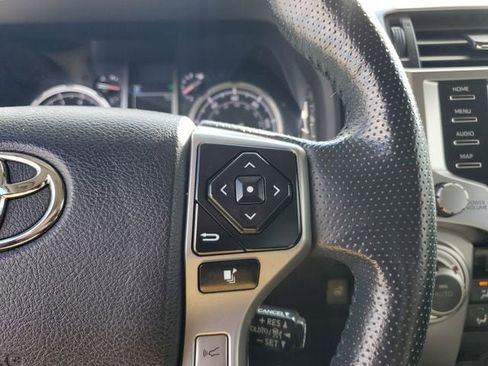 Used 2023 Toyota 4Runner Limited image 27