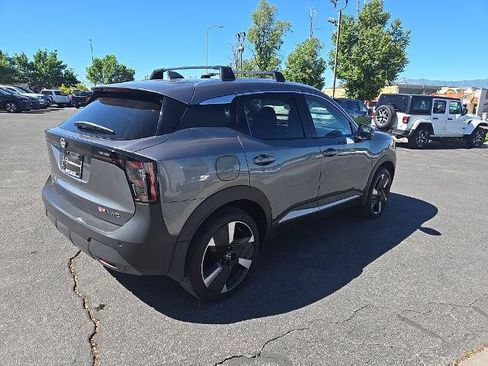 Certified 2025 Nissan Kicks SR w/ Illumination Package AWD/4WD image 6