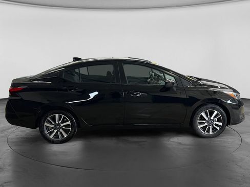Used 2025 Nissan Versa SV FWD image 7
