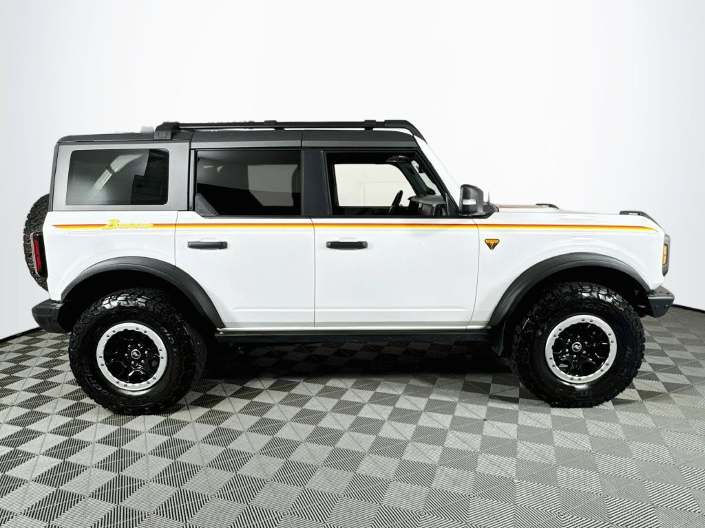 Used 2023 Ford Bronco Badlands AWD/4WD image 8