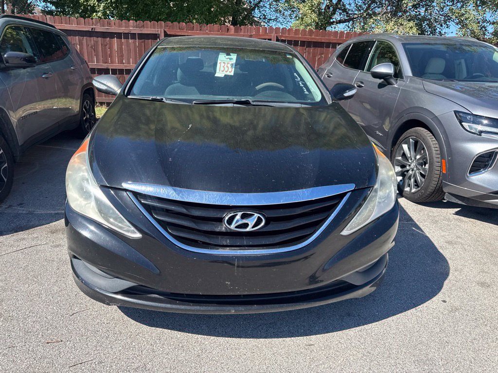 Used 2014 Hyundai Sonata GLS w/ Popular Equipment Group 2 FWD image 2