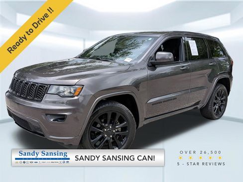 Used 2019 Jeep Grand Cherokee Altitude AWD/4WD image 1