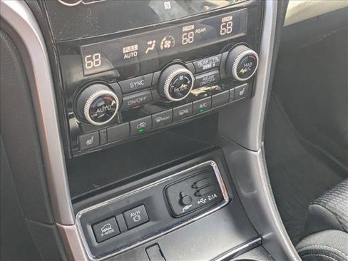 Used 2019 Subaru Ascent Premium w/ Popular Package #2 image 14