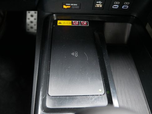 Certified 2025 Toyota Camry SE image 30